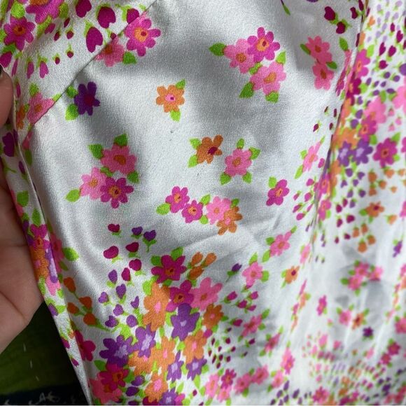 Y2K Victoria’s Secret White Floral Satin and Lace Slip Dress Size Extra Small - Picture 9 of 16